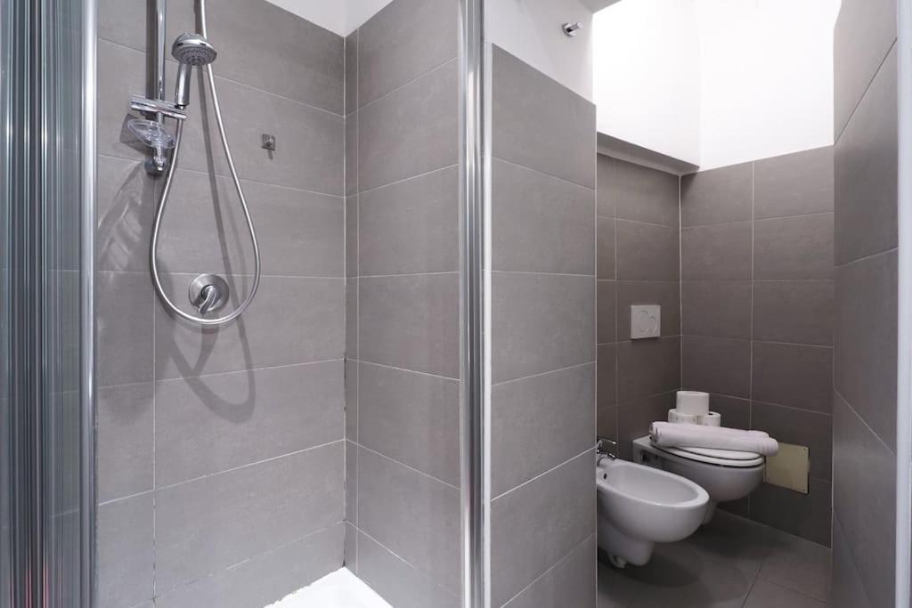 Appartement Primopiano - Filzi à Milan Extérieur photo